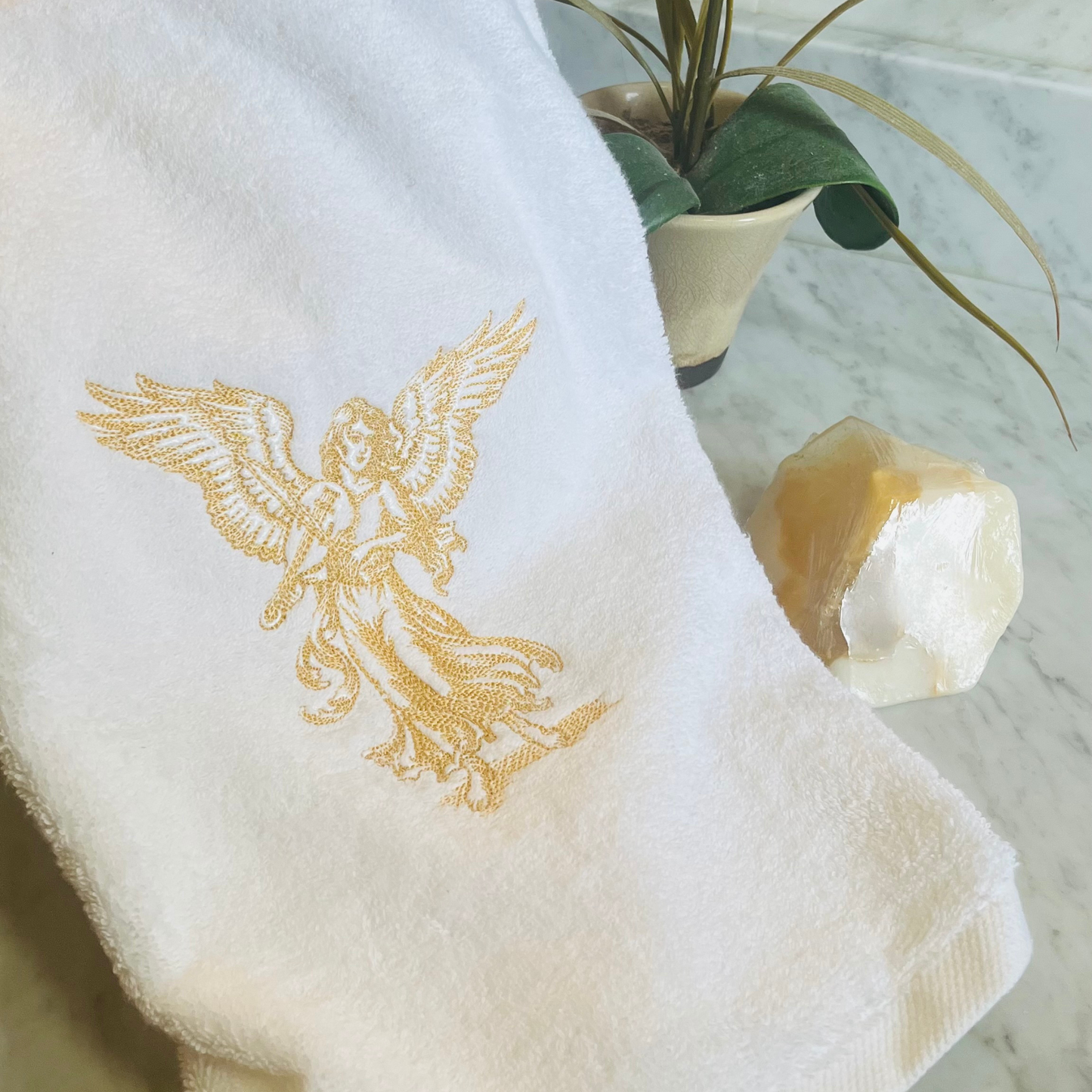 Heavenly Angel Embroidered Towel Set – Elegant & Luxurious