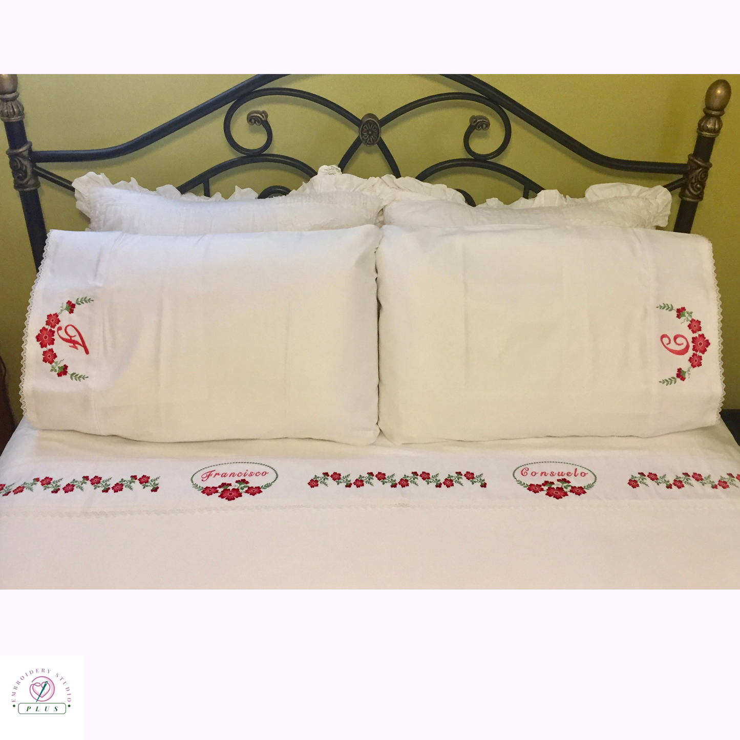 Personalized Graceful Flowers Sheet Set