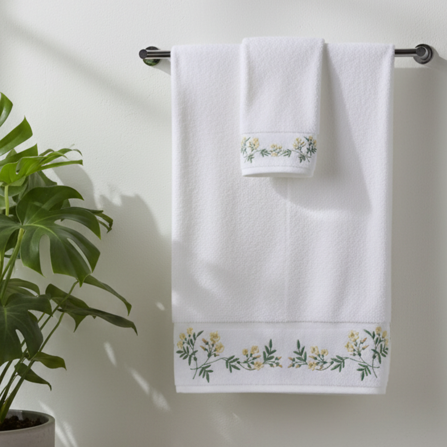 Embroidered Jasmines Towel Set