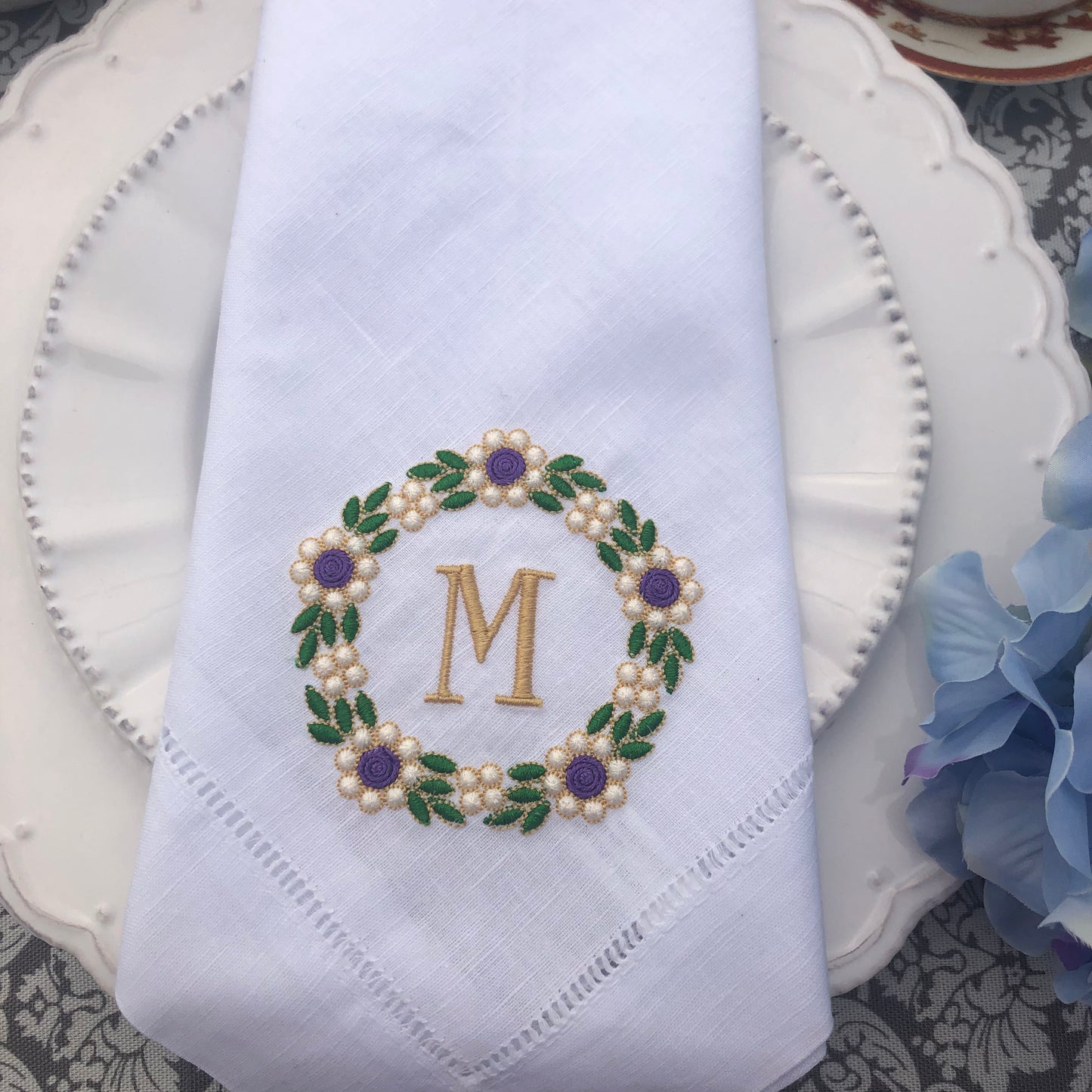 Floral Monogram Frame Linen Napkins