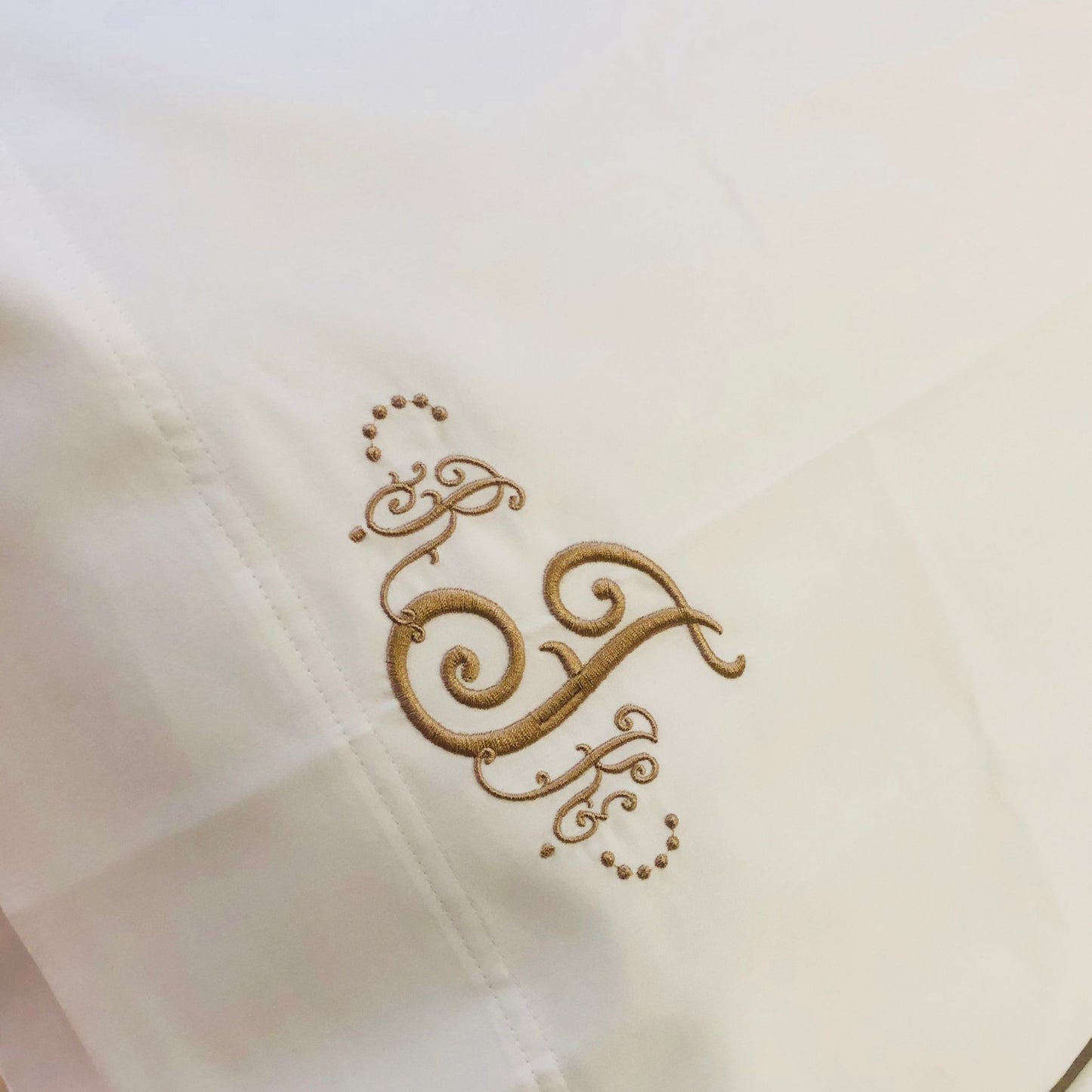 Bed Sheets Monogrammed 100% 600TC - Home Decor
