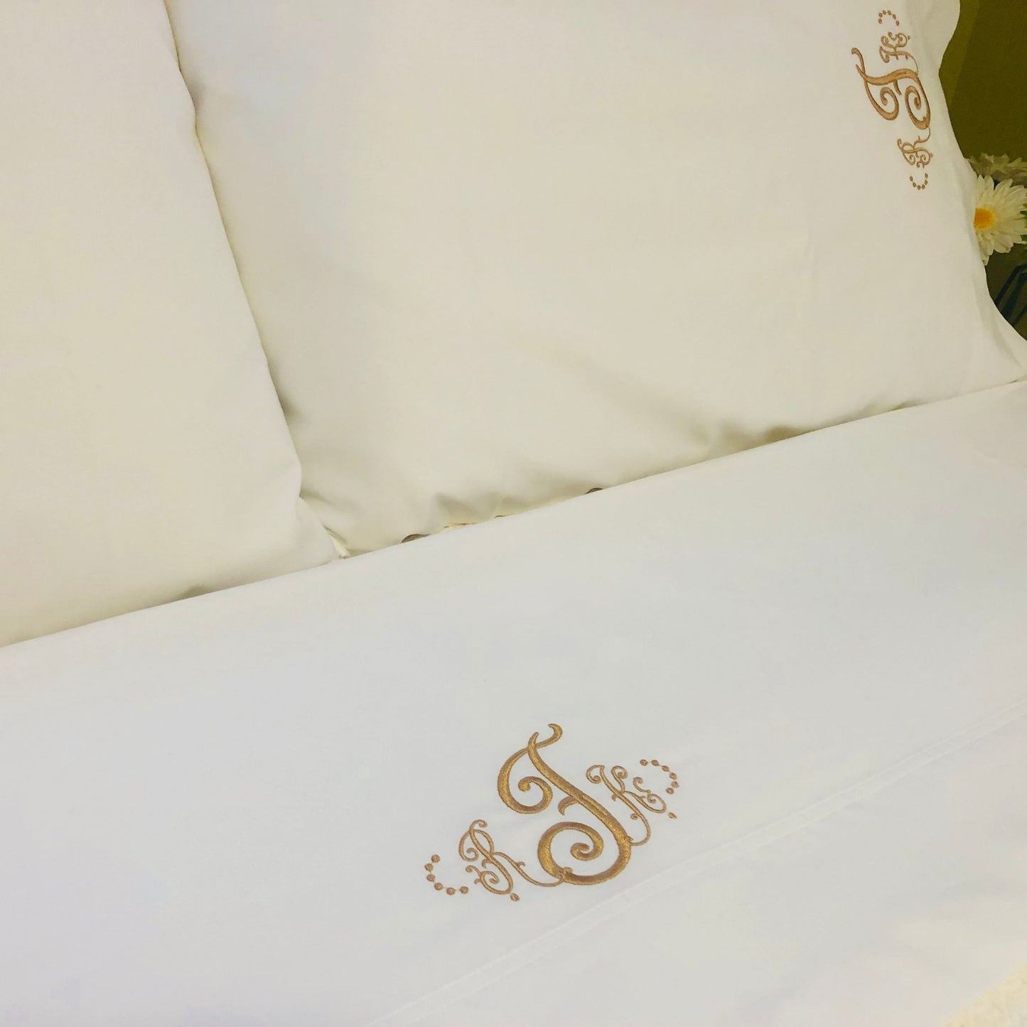 Bed Sheets Monogrammed 100% 600TC - Home Decor