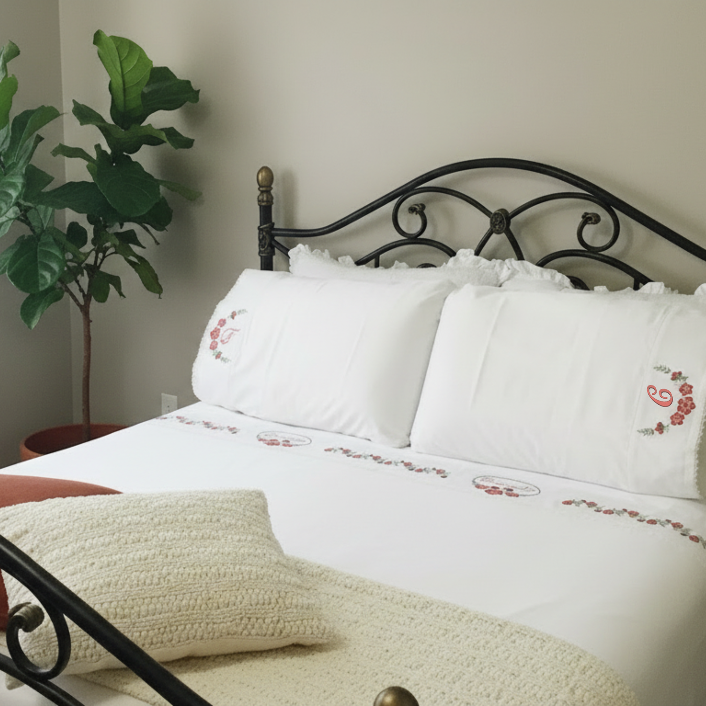 Embroidered Floral Cotton Bed Sheet Set - Personalized Monogram Bedding - Home Decor