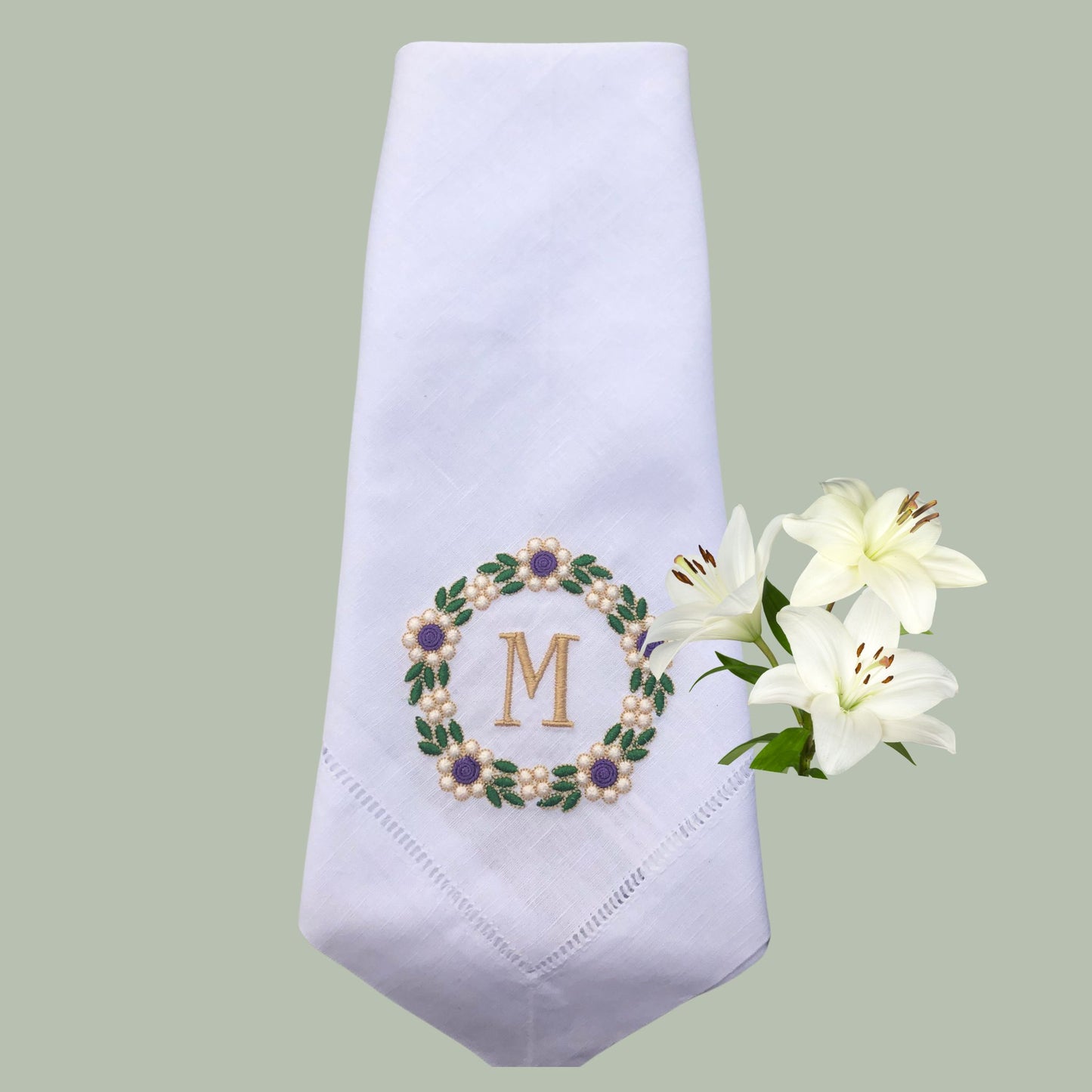 Floral Monogram Linen Napkins (Set of 2)/ Embroidered Dinner Linens / Home Decor