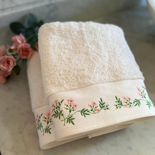 Embroidered Jasmines Towel Set