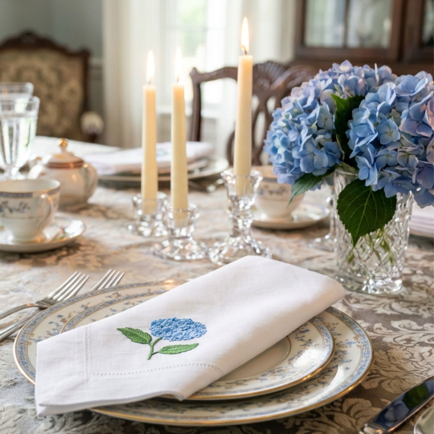Hydrangea Linen Napkin | Embroidered Floral Dinner Napkin