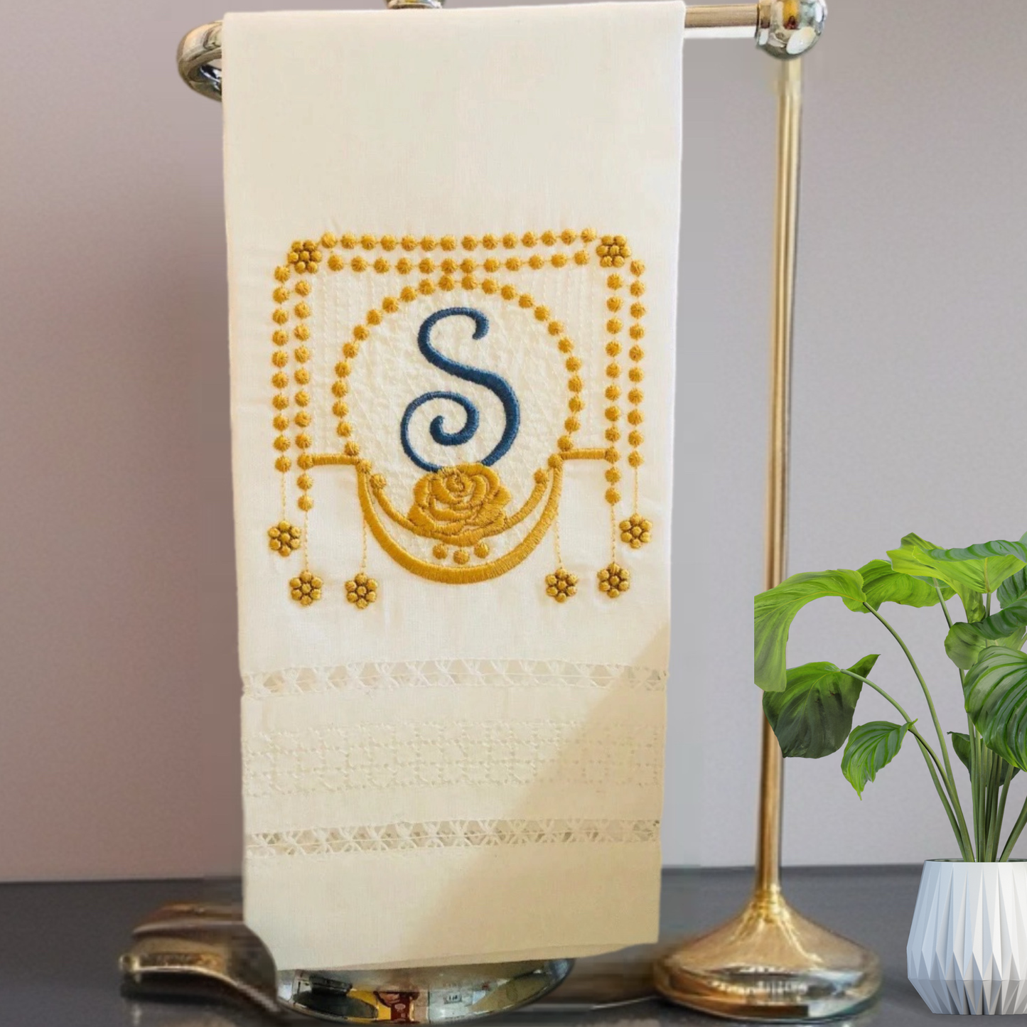 Luxury Linen Guest Towel with Monogram – Pearls and Roses Embroidery