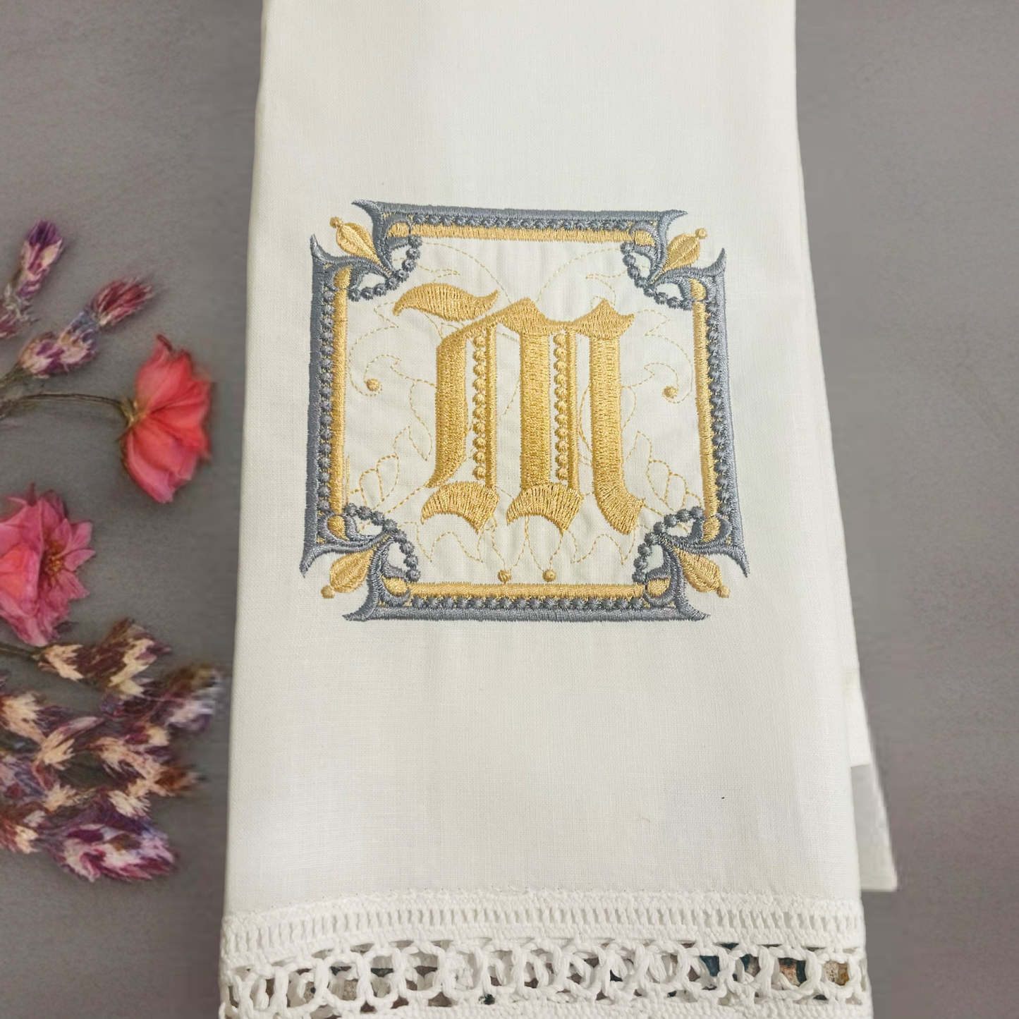 Personalized Linen Guest Towel with Fleur-de-Lis Monogram