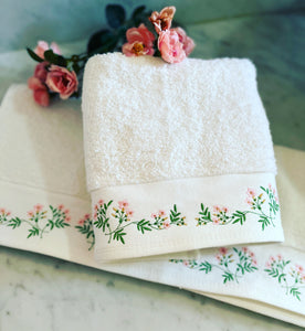 Embroidered Jasmines Towel Set