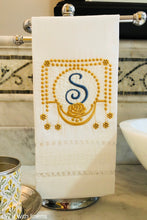 Load image into Gallery viewer, monogrammed linen guest towels embroidered 