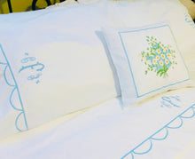Load image into Gallery viewer, monogrammed bed set