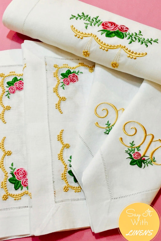Heirloom Roses Table Runner