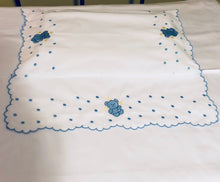 Load image into Gallery viewer, baby crib sheet shet embroidered